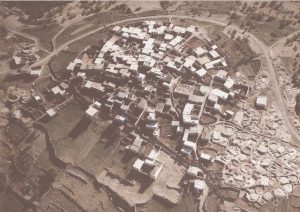 מזיכרון לתקומה